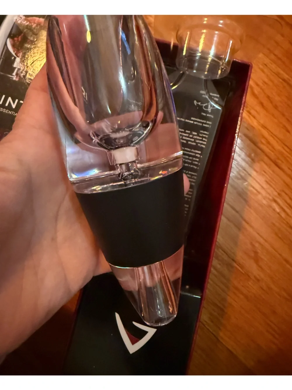 Vinturi Essential Wine Aerator - Black and Clear